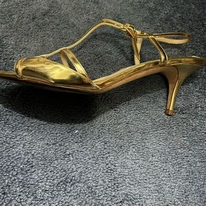 Jimmy Choi size 8 barely worn. Great shoes!